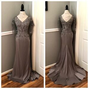 NEW MON CHERI MONTAGE SZ 8 GRAY LACE FORMAL EVENING GOWN